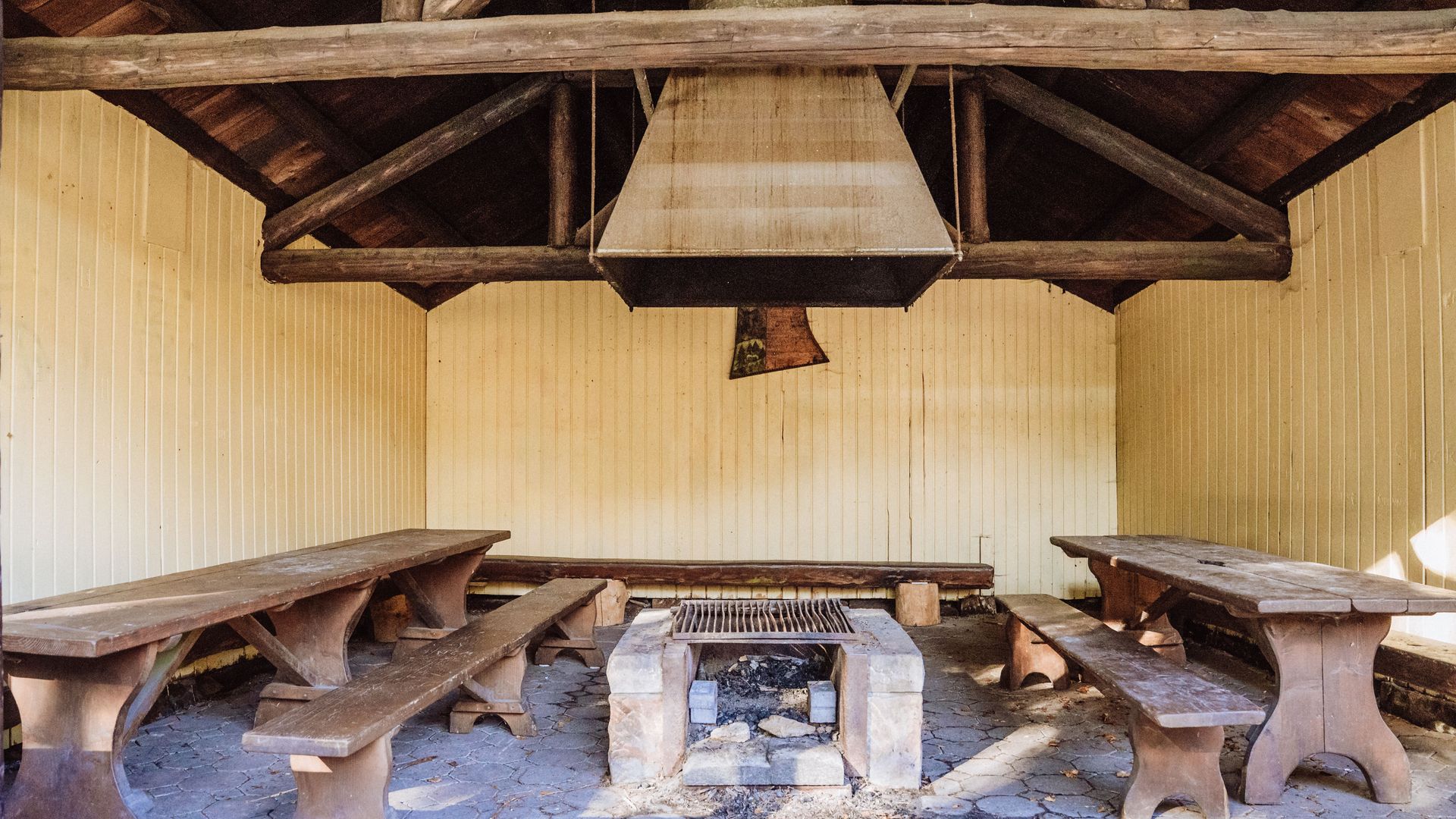 Grillstelle an der Ellbachhütte in Baiersbronn-Mitteltal